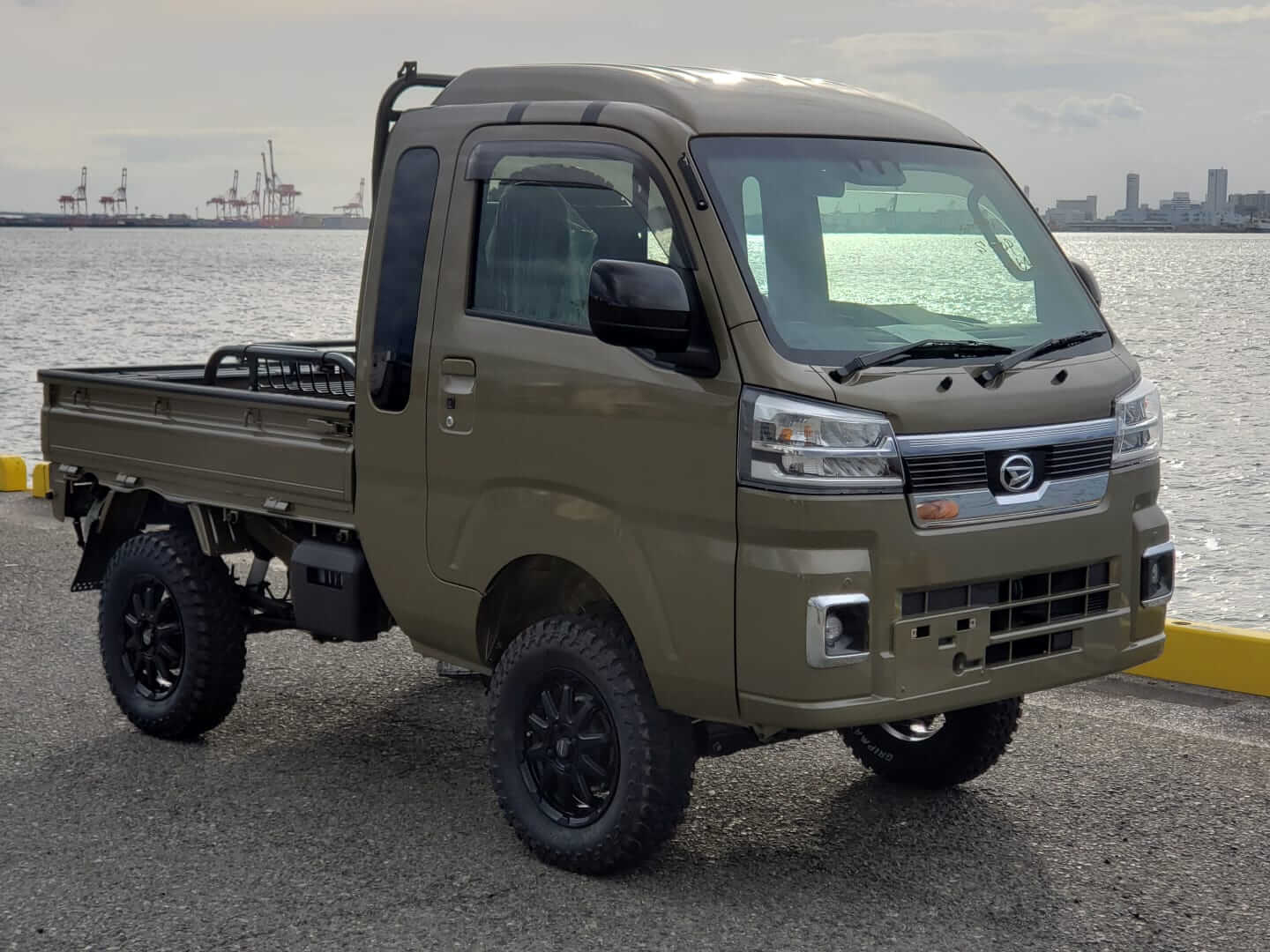 2022 Daihatsu Hijet Jumbo Extreme add image thumbnail